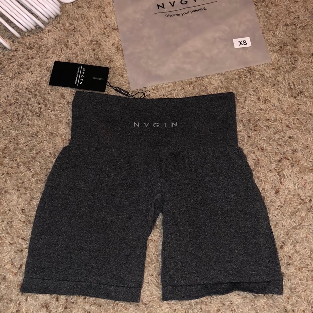 NWT NVGTN PRO SHORTS